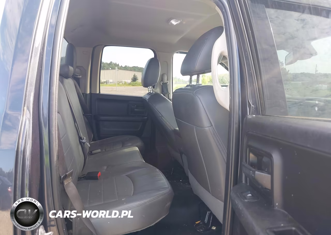 2019 Ram 1500 Classic Tradesman 4X2 6'4 Box VIN:1C6RR6FG2KS722475 - 8