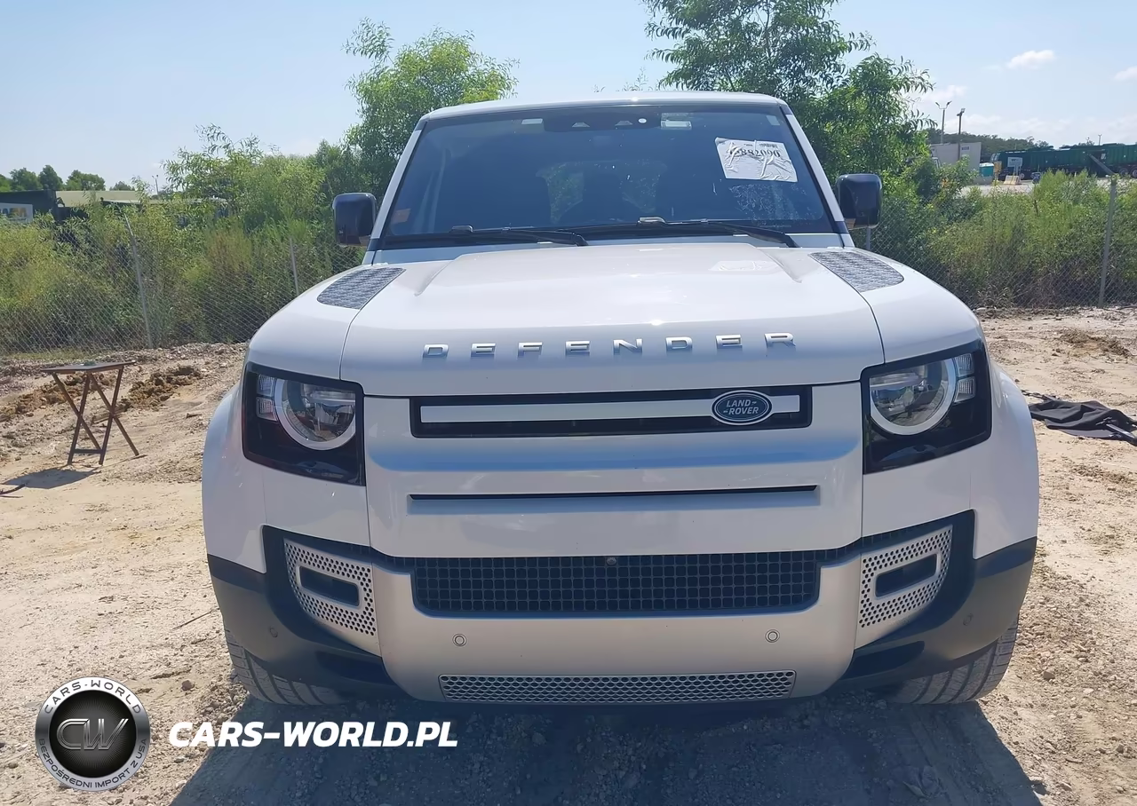2022 Land Rover Defender 110 S VIN:SALEJERX8N2099686 - 13