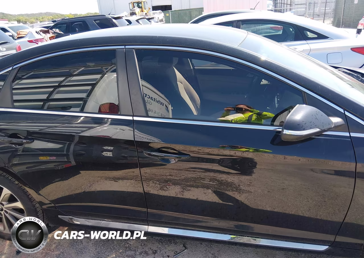 2015 Hyundai Sonata Sport VIN:5NPE34AF7FH098060 - 13