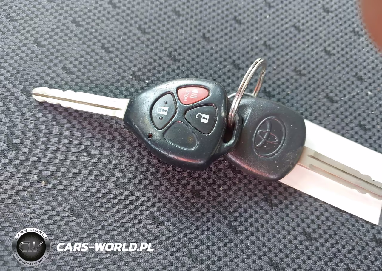 2010 Toyota Yaris VIN:JTDKT4K30A5306389 - 11