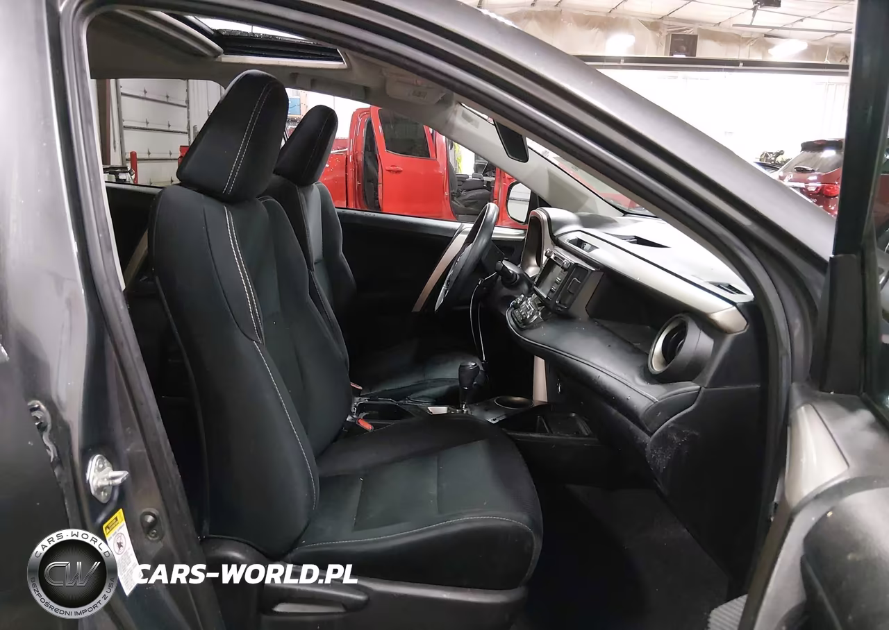 2015 Toyota Rav4 Xle VIN:2T3RFREV6FW404374 - 5