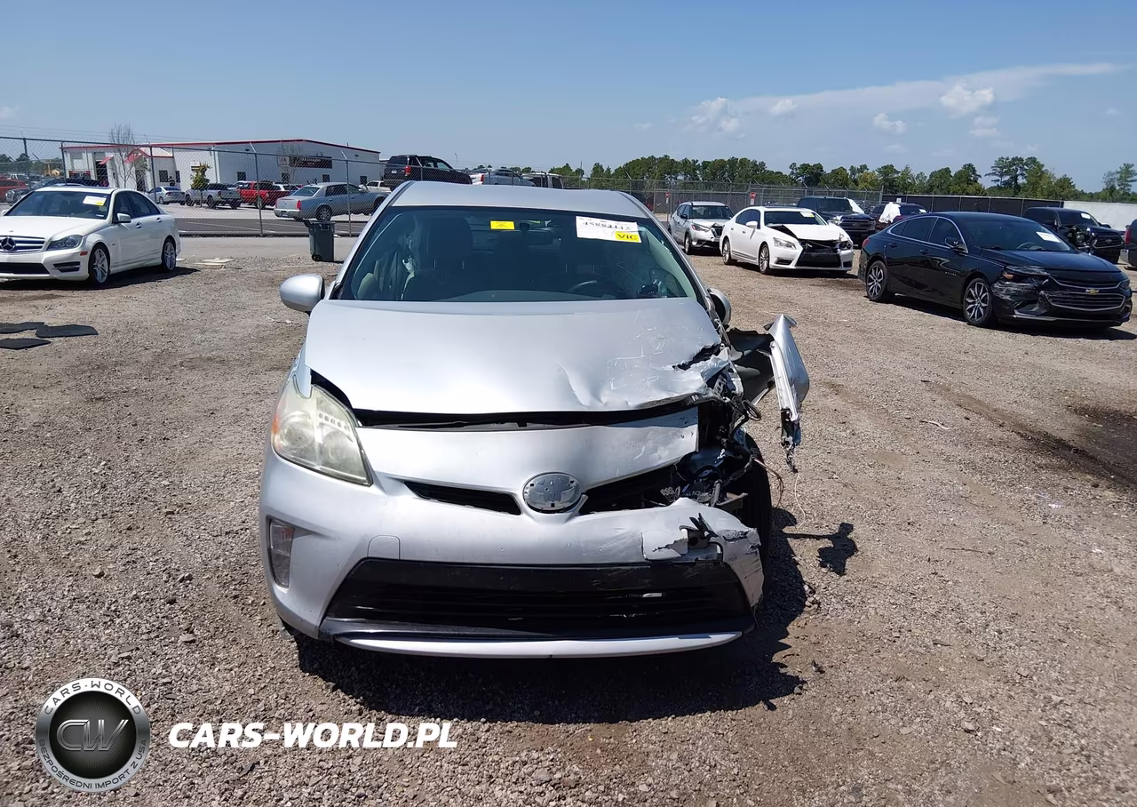2014 Toyota Prius Two VIN:JTDKN3DU2E0375758 - 13