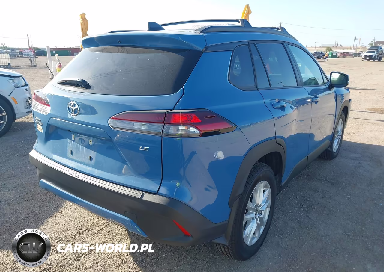 2026 Toyota Corolla Cross Le VIN:7MUCAAAG4TV188041 - 4