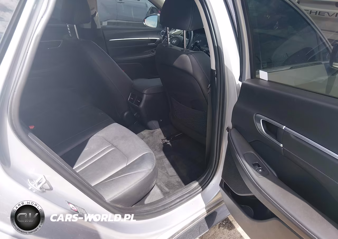 2023 Hyundai Sonata Limited VIN:KMHL34J27PA329449 - 8