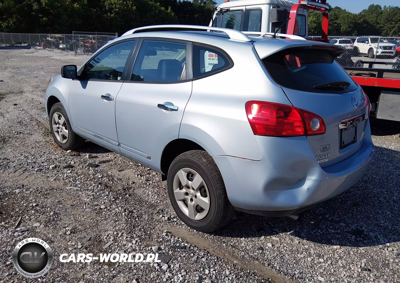 2015 Nissan Rogue Select S VIN:JN8AS5MV3FW255642 - 3