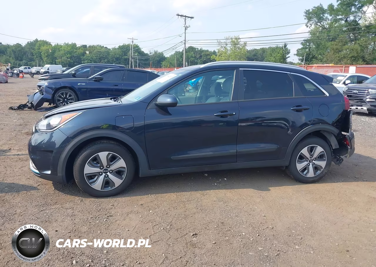 2018 Kia Niro Plug-In Hybrid Lx VIN:KNDCM3LD6J5203948 - 14