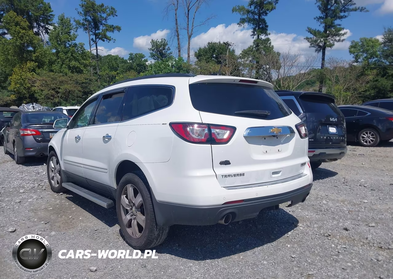 2017 Chevrolet Traverse Premier VIN:1GNKRJKD8HJ228636 - 3