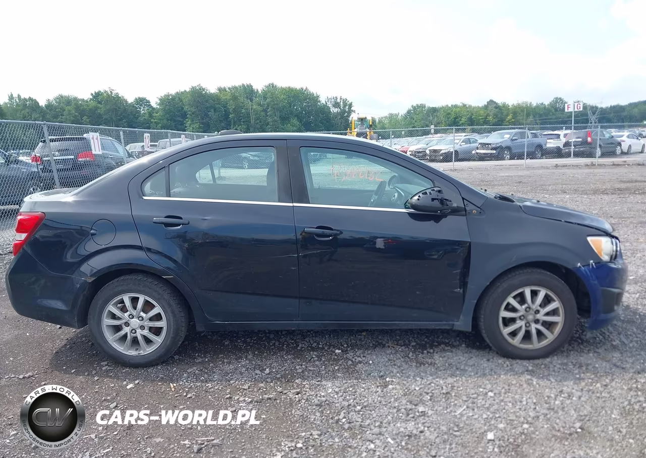 2017 Chevrolet Sonic Lt Auto VIN:1G1JD5SH0H4126560 - 6