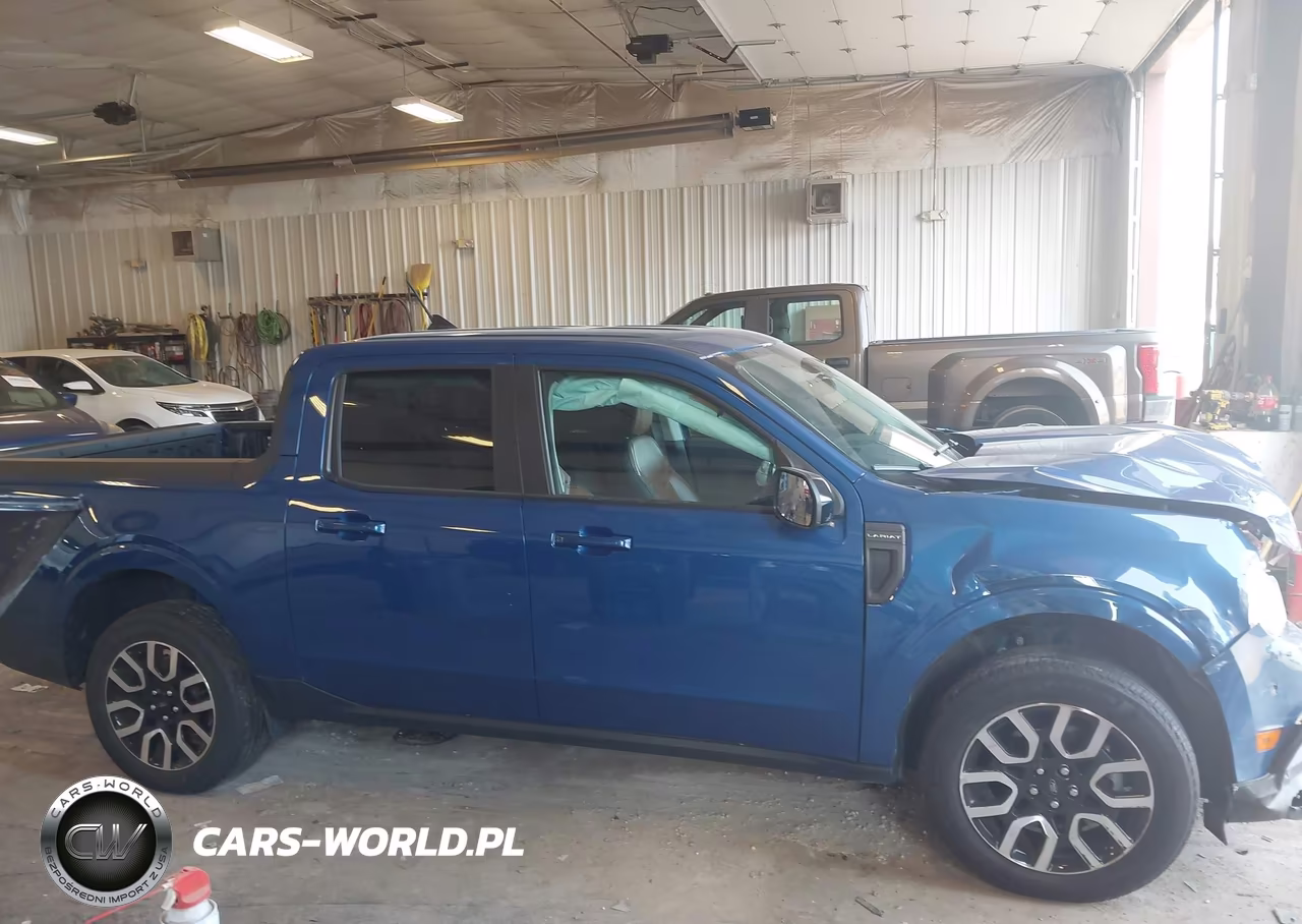 2024 Ford Maverick Lariat VIN:3FTTW8M30RRB60522 - 13