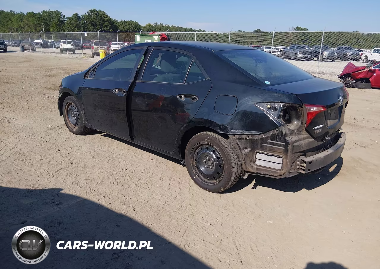 2019 Toyota Corolla Le VIN:5YFBURHEXKP868579 - 3