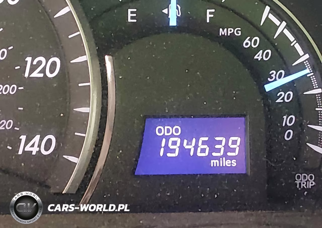 2013 Toyota Camry Le VIN:4T1BF1FK2DU689815 - 16