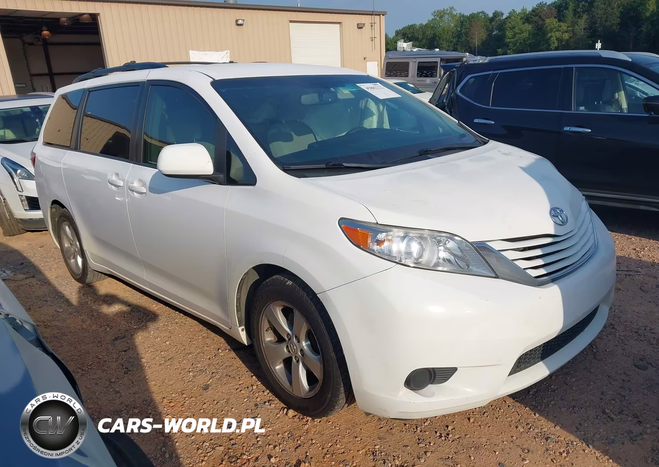 2015 Toyota Sienna Le 8 Passenger – zdjęcie 1 z 17