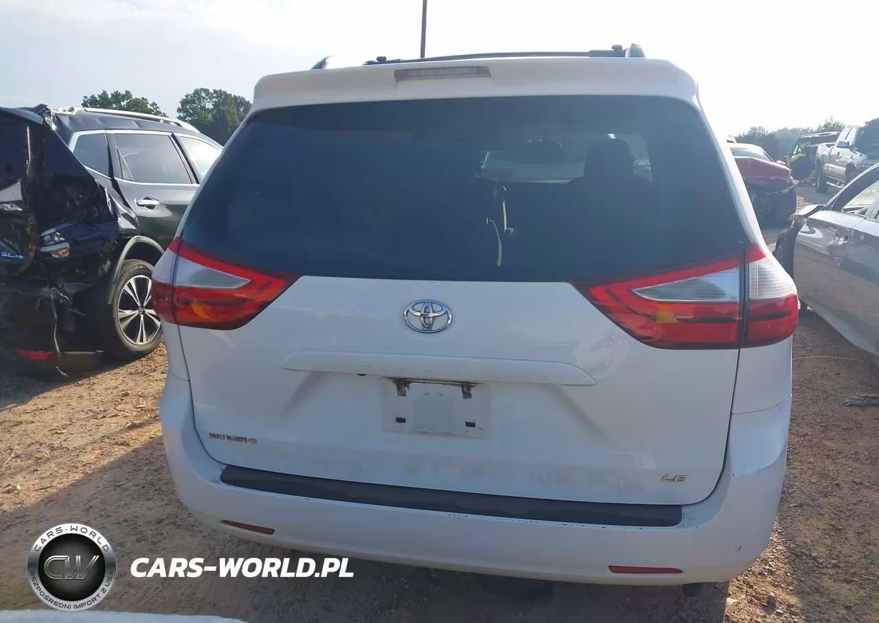 2015 Toyota Sienna Le 8 Passenger VIN:5TDKK3DC7FS624117 - 16