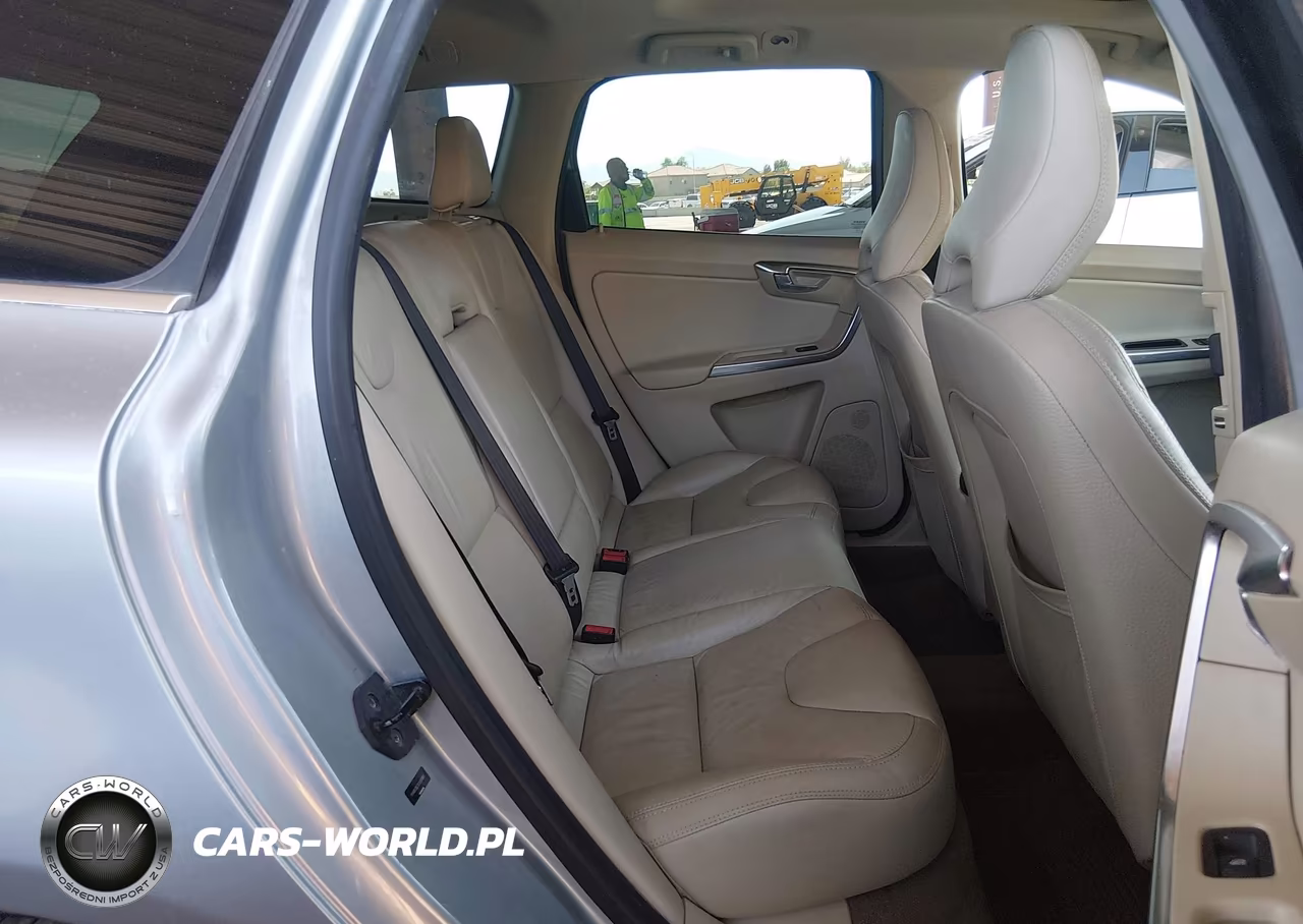 2012 Volvo Xc60 3.2-3.2 Platinum-3.2 Premier-3.2 Premier Plus VIN:YV4952DL7C2333083 - 8