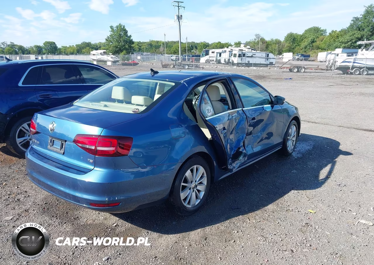 2016 Volkswagen Jetta 1.4T Se VIN:3VWD67AJ3GM373392 - 4