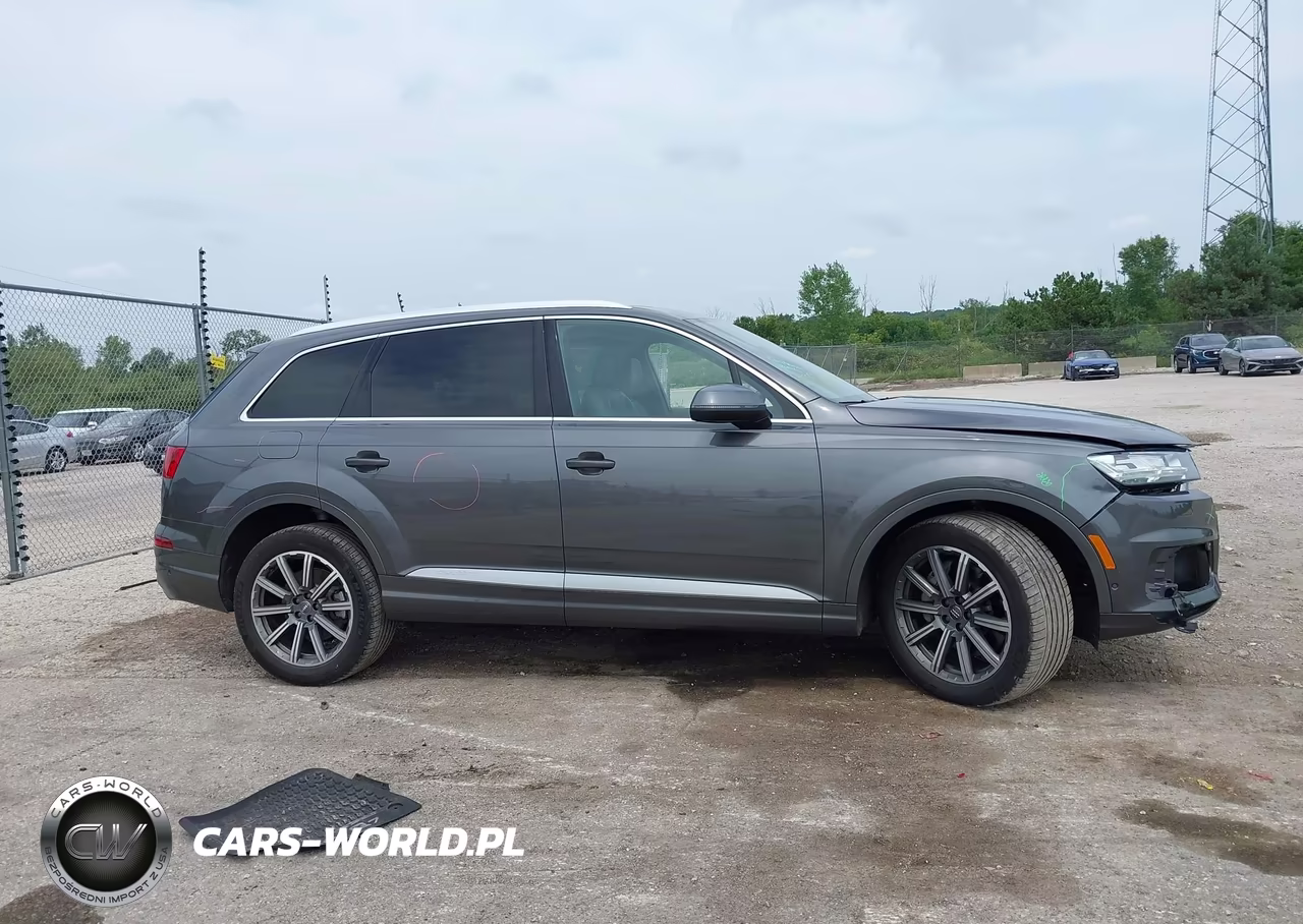 2019 Audi Q7 55 Premium VIN:WA1LAAF72KD032037 - 13