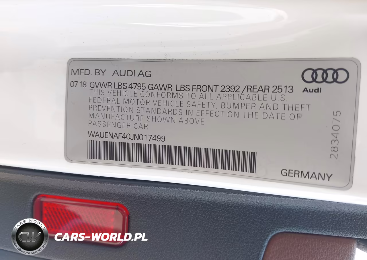 2018 Audi A4 2.0T Premium VIN:WAUENAF40JN017499 - 9