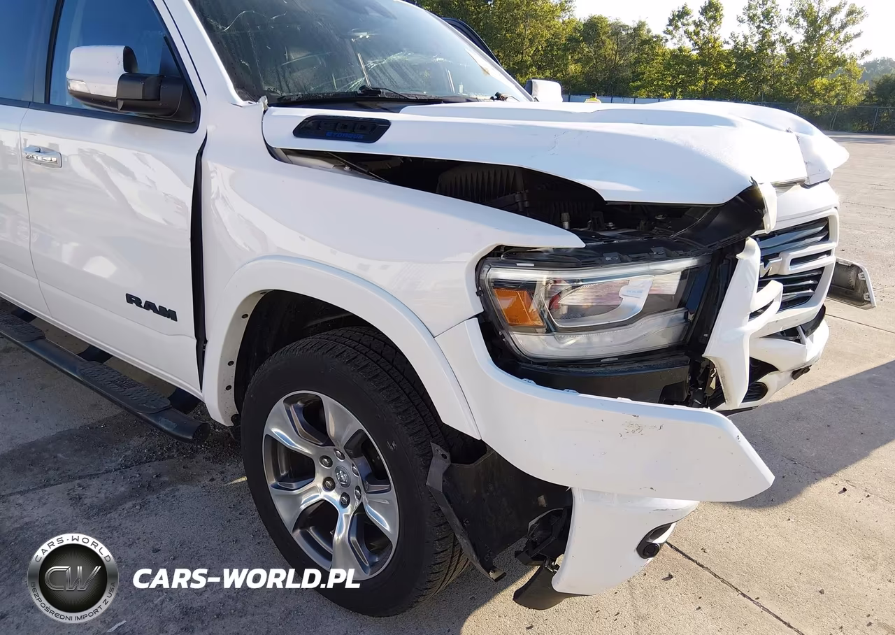 2021 Ram 1500 Laramie 4X4 5'7 Box VIN:1C6SRFJT4MN635278 - 13
