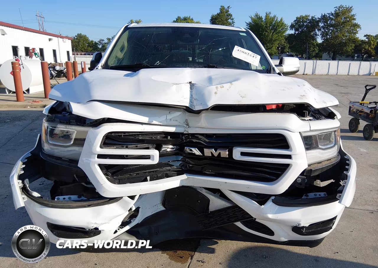 2021 Ram 1500 Laramie 4X4 5'7 Box VIN:1C6SRFJT4MN635278 - 3