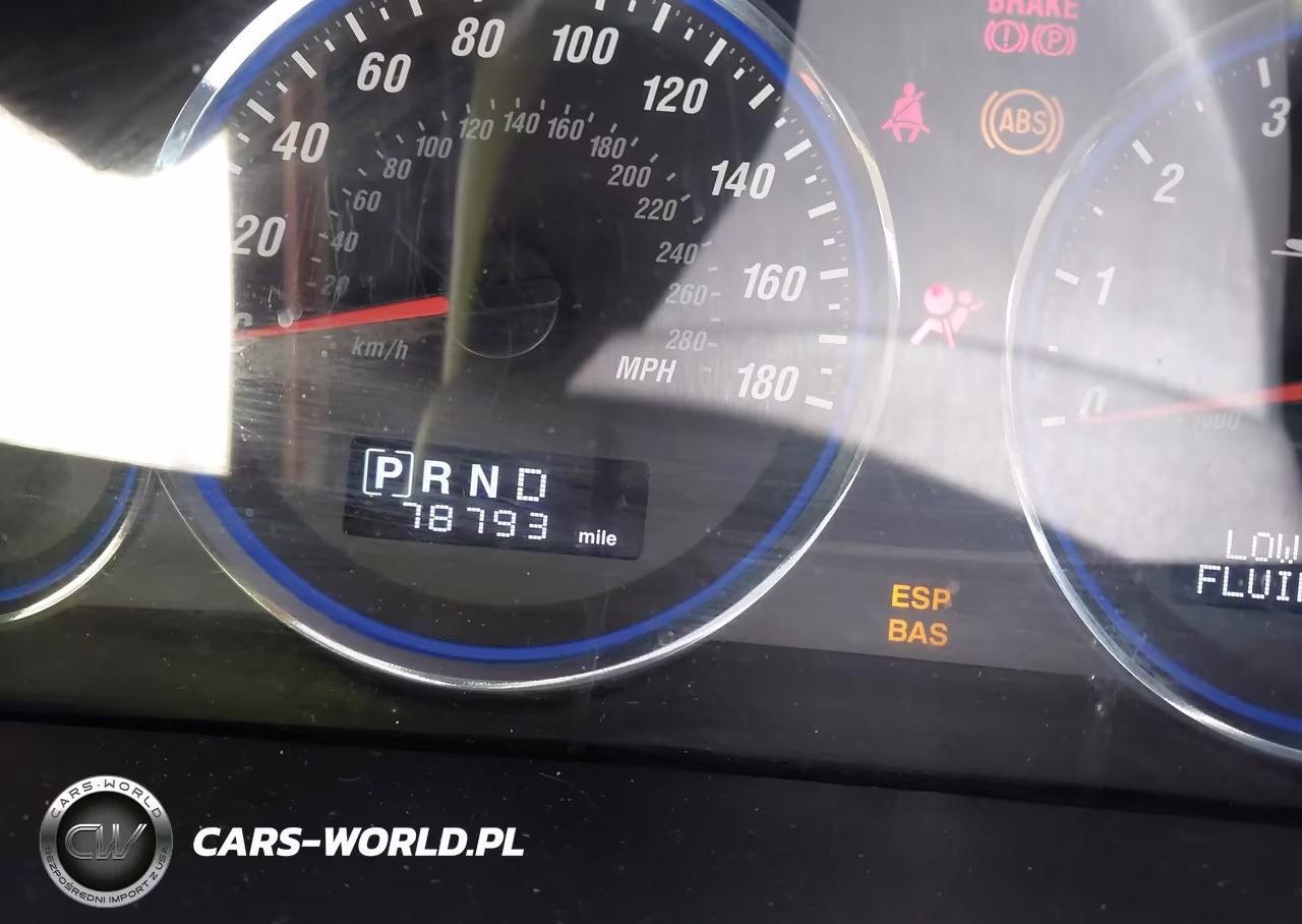 2008 Jeep Grand Cherokee Srt-8 VIN:1J8HR78338C136268 - 15