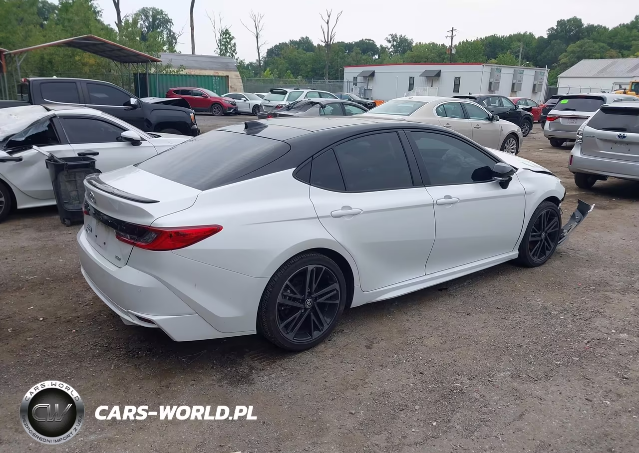 2025 Toyota Camry Xse VIN:4T1DAACK9SU173931 - 4