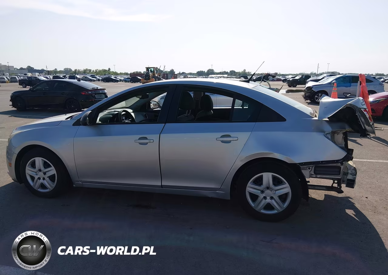 2014 Chevrolet Cruze Ls Manual VIN:1G1PB5SG1E7328860 - 14