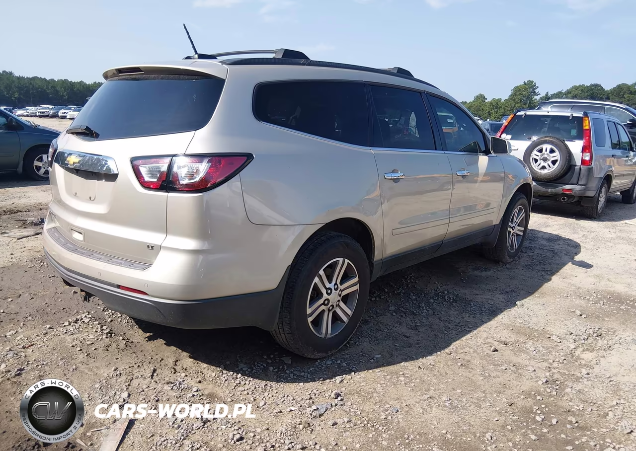 2017 Chevrolet Traverse Lt VIN:1GNKRHKD9HJ157729 - 4