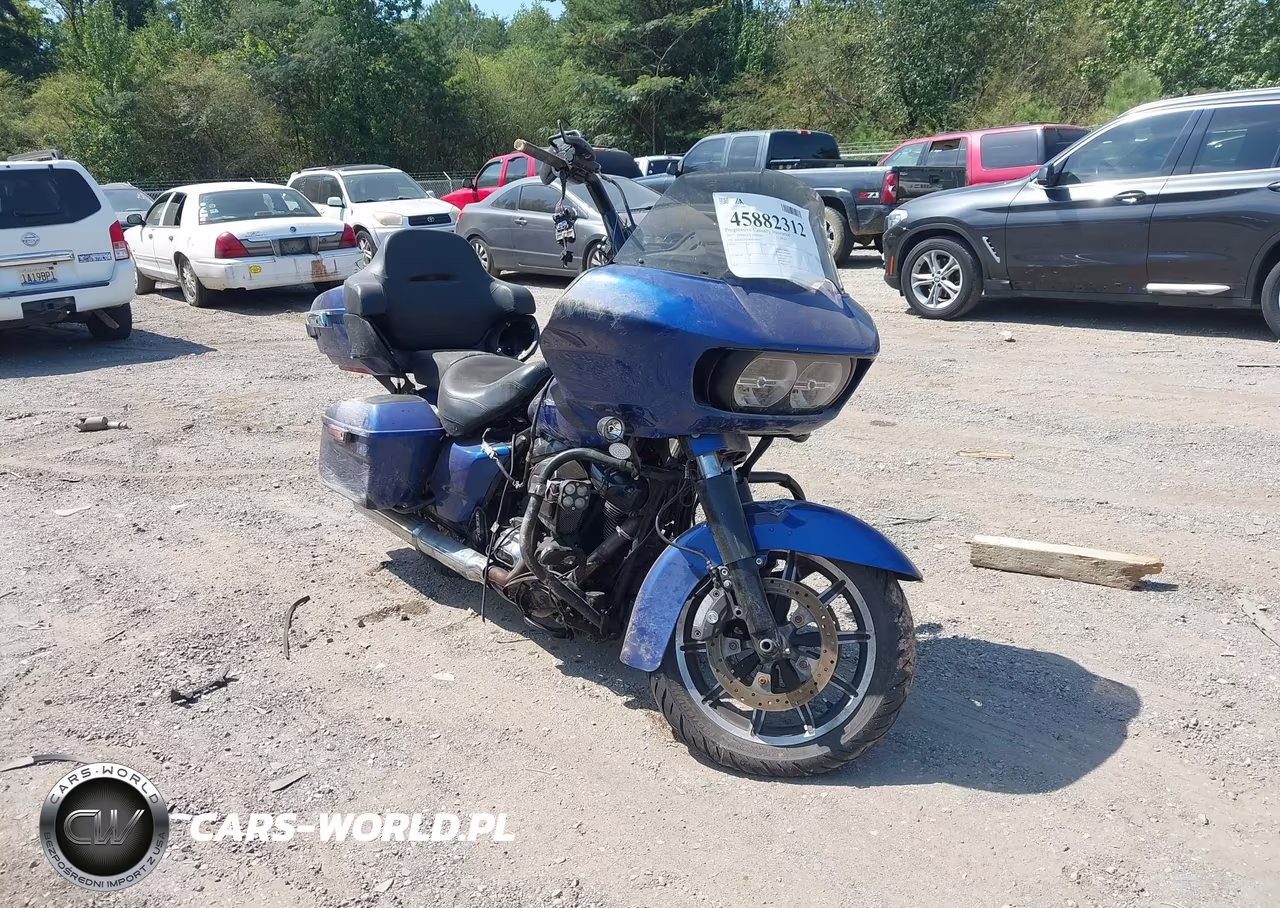 2017 Harley-Davidson Fltrxs Road Glide Special VIN:1HD1KTC37HB634670 - 1