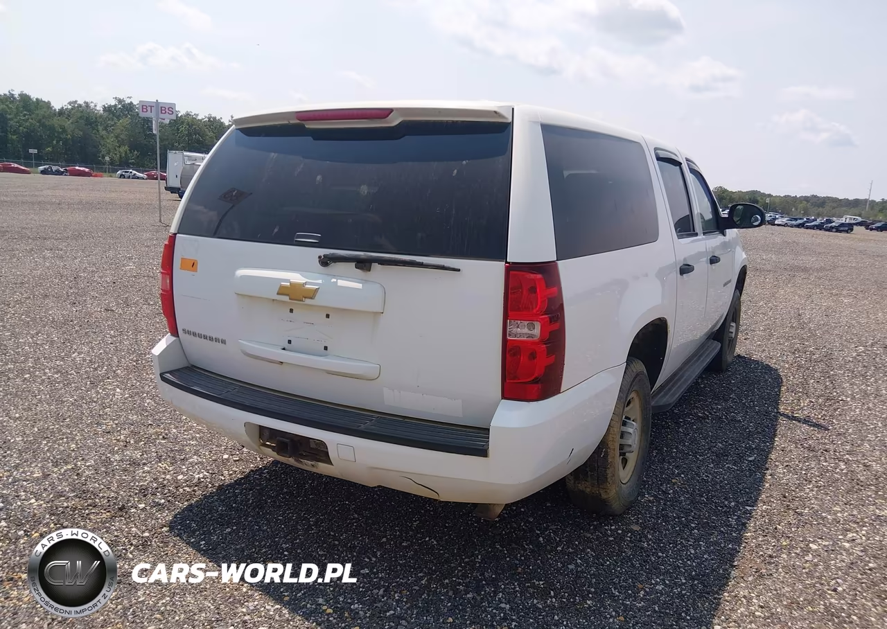 2012 Chevrolet Suburban Commercial VIN:1GNWK5EG3CR205830 - 4