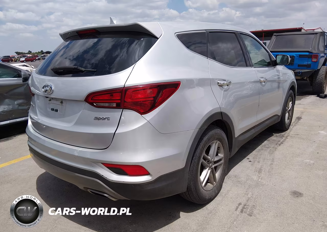 2017 Hyundai Santa Fe Sport 2.4L VIN:5XYZT3LB7HG495574 - 4