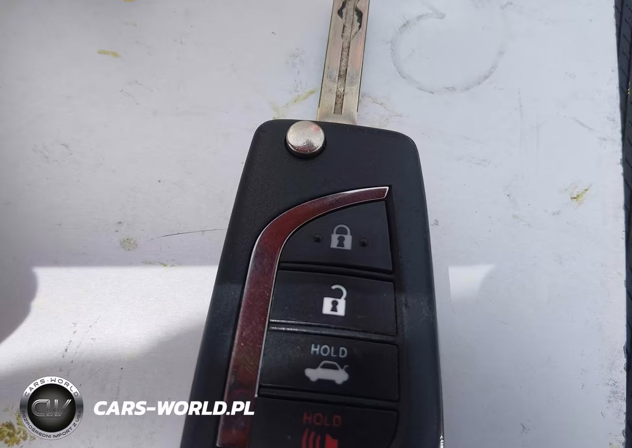 2021 Toyota Corolla Le VIN:5YFEPMAE8MP182979 - 11