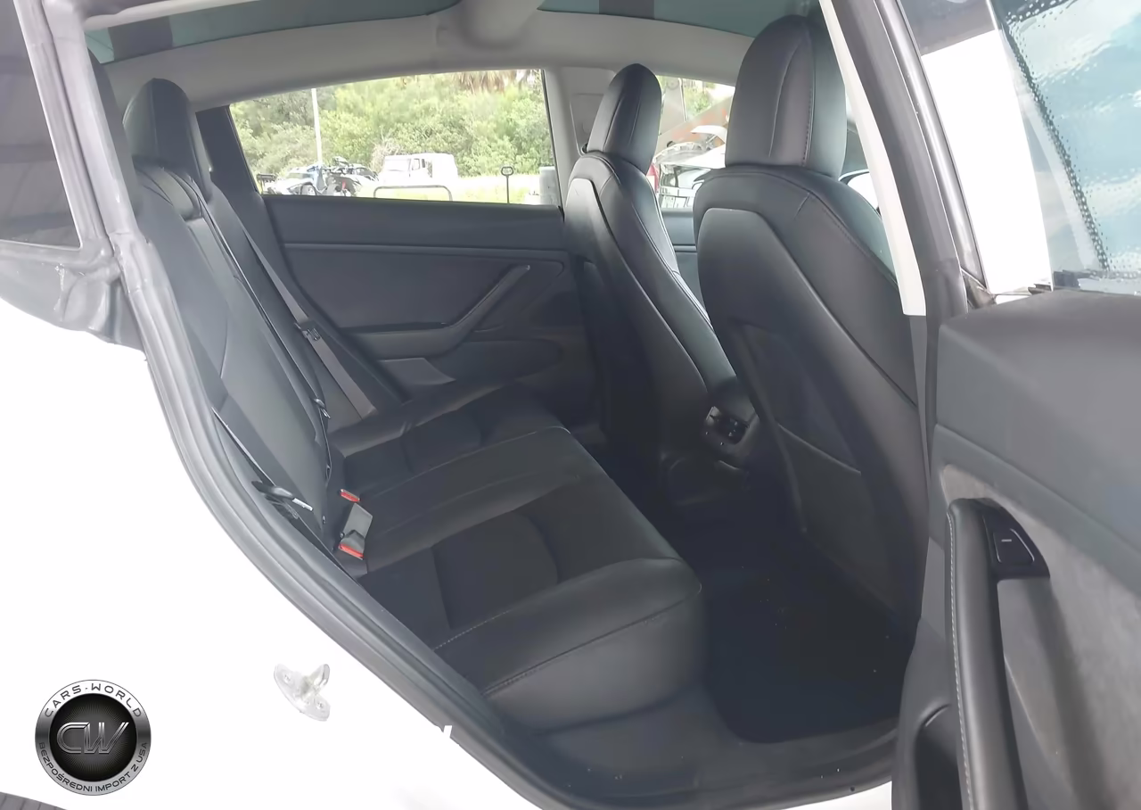 2018 Tesla Model 3 Long Range-Performance VIN:5YJ3E1EB2JF084257 - 8