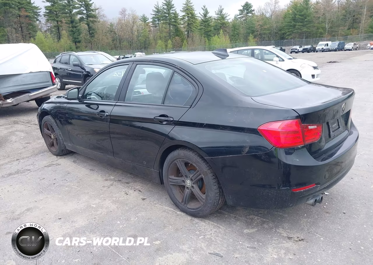 2013 BMW 328I xDrive VIN:WBA3B3G53DNR80484 - 3