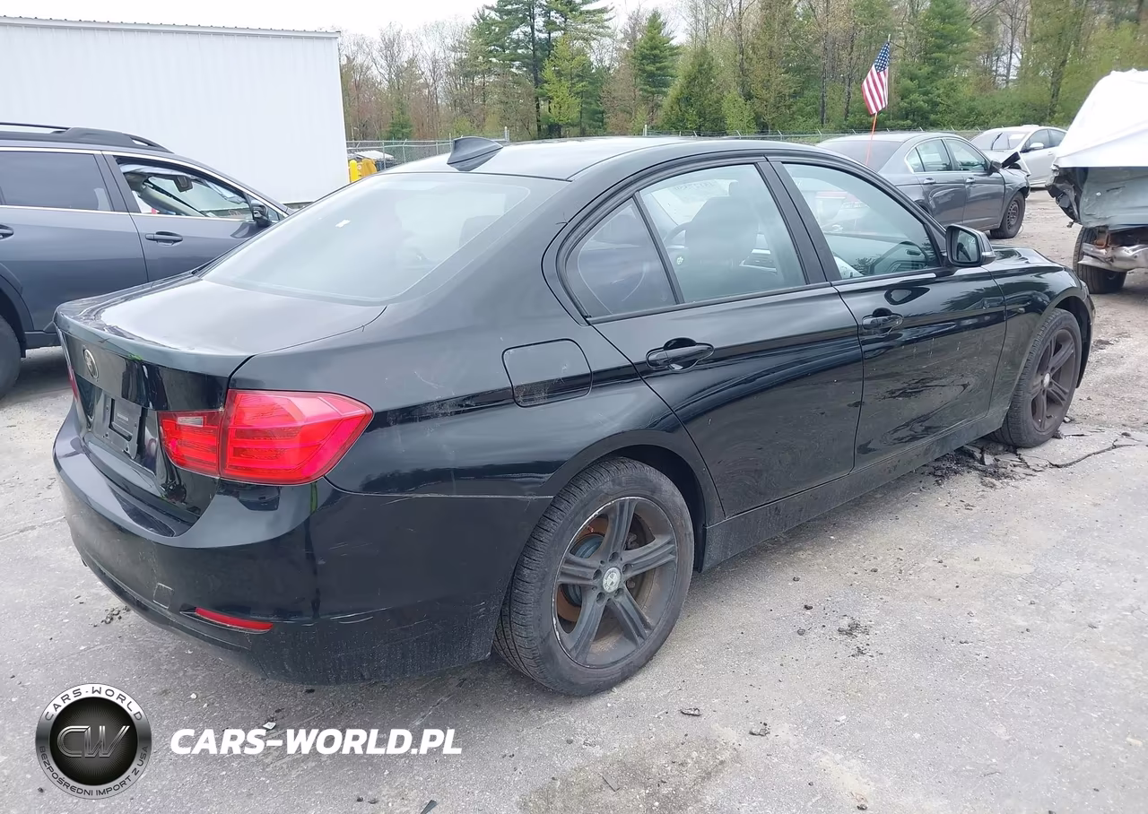 2013 BMW 328I xDrive VIN:WBA3B3G53DNR80484 - 4