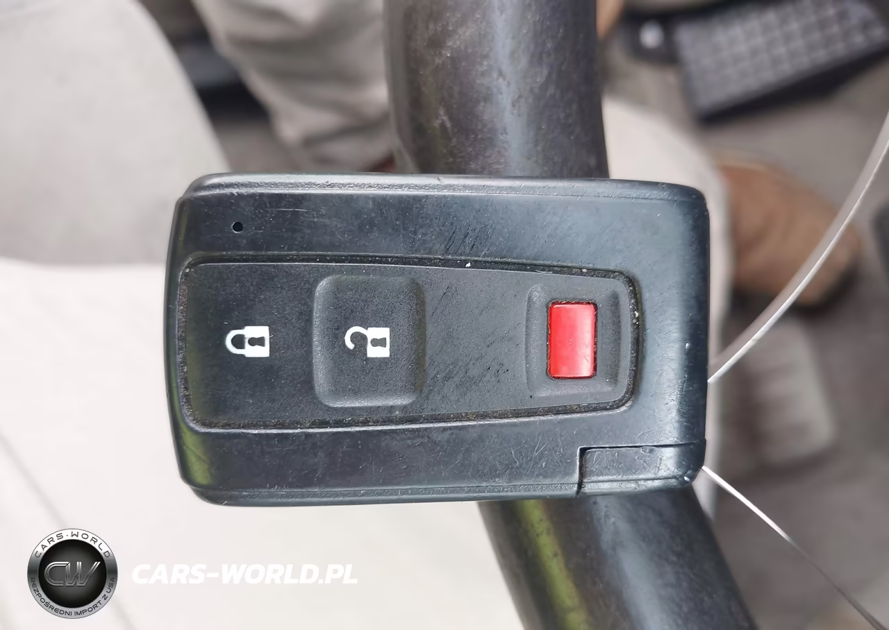 2008 Toyota Prius VIN:JTDKB20U083354208 - 11