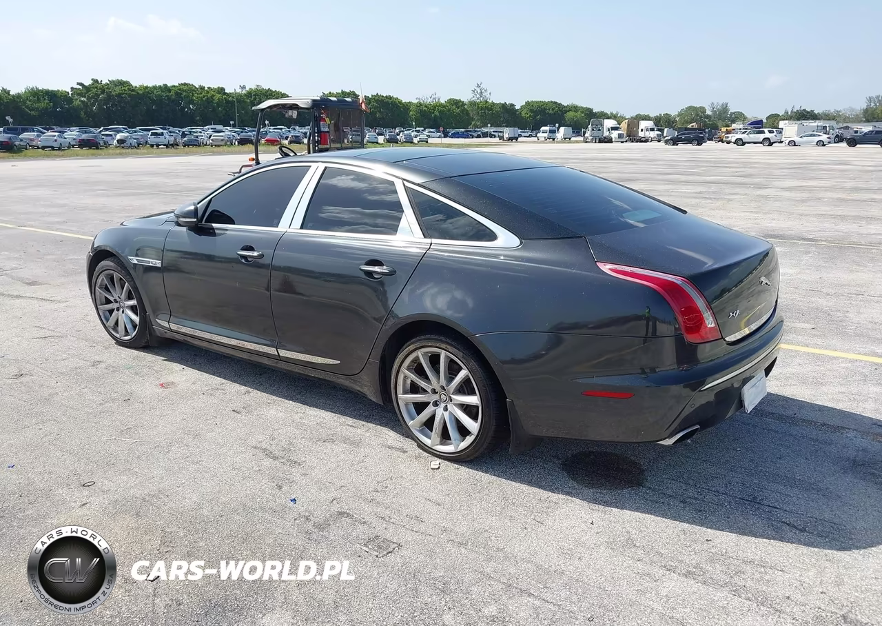 2012 Jaguar Xj VIN:SAJWA1CB3CLV29411 - 3