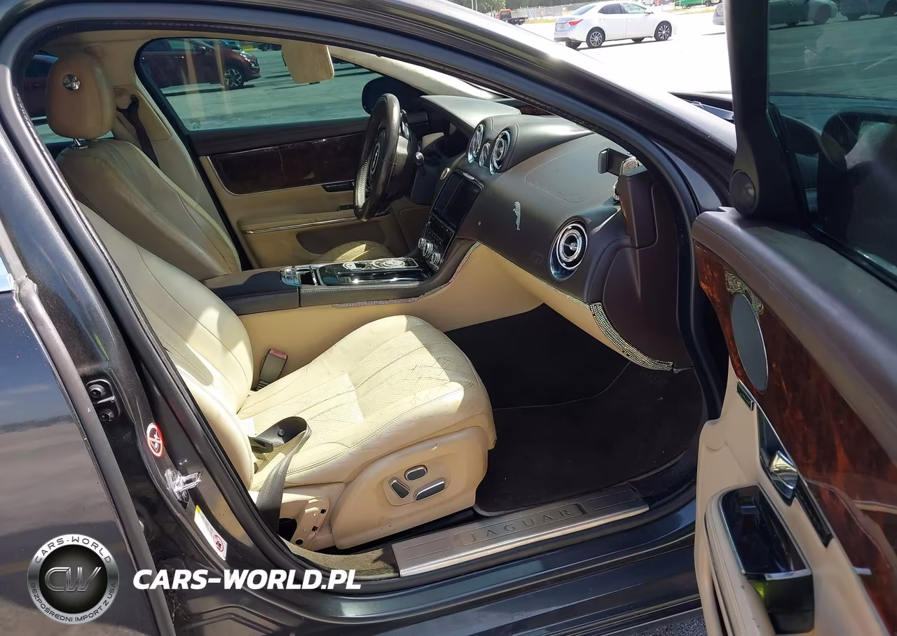 2012 Jaguar Xj VIN:SAJWA1CB3CLV29411 - 5