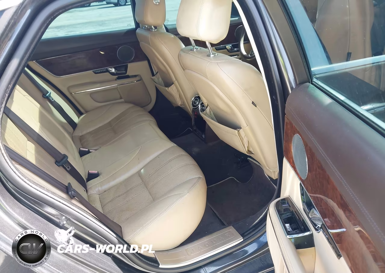 2012 Jaguar Xj VIN:SAJWA1CB3CLV29411 - 8