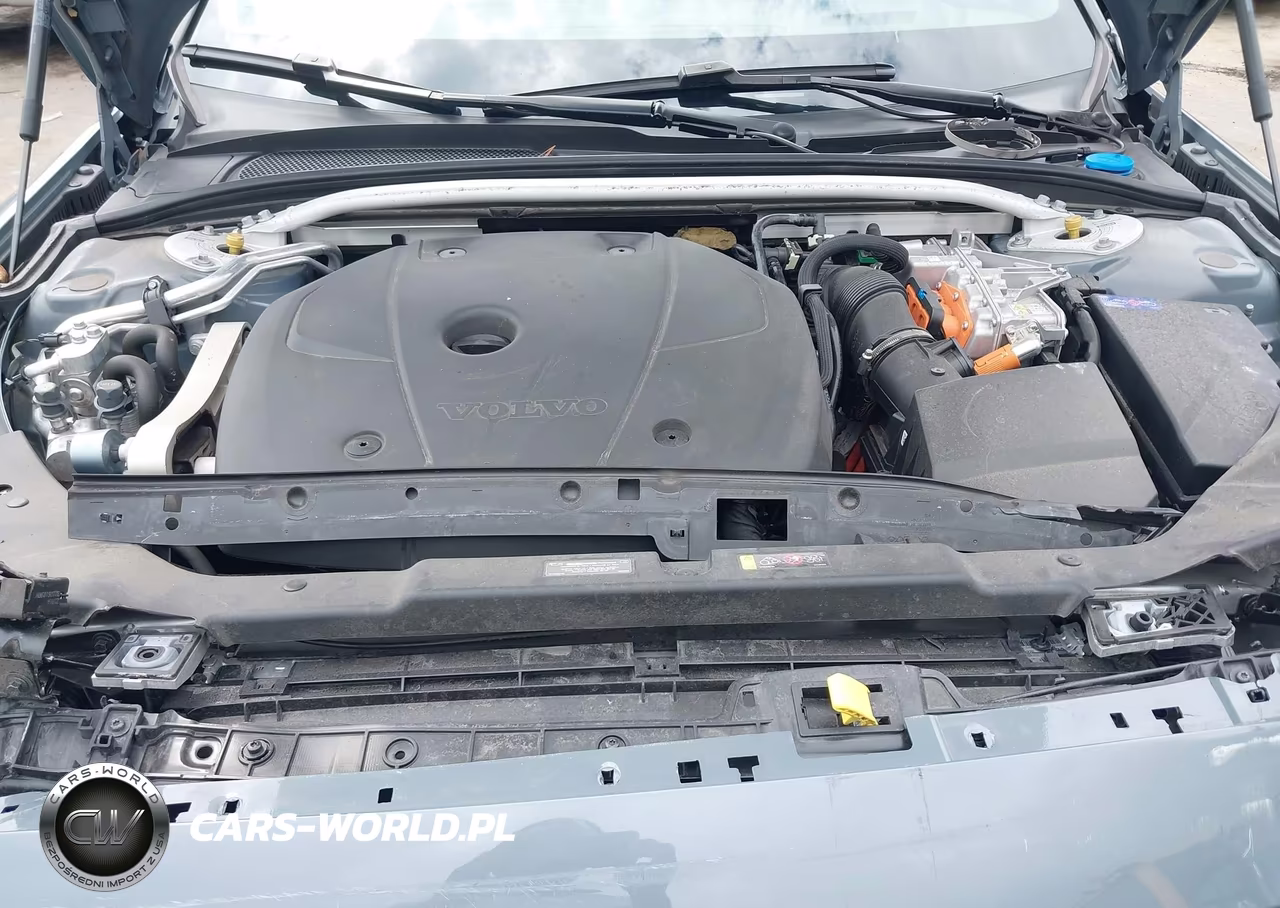2022 Volvo S60 Recharge Plug-In Hybrid T8 Polestar Engineered Extended Range VIN:7JRH60FP6NG192918 - 10