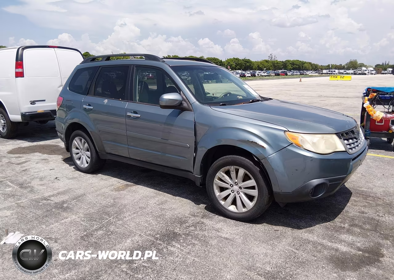 2013 Subaru Forester 2.5X Premium