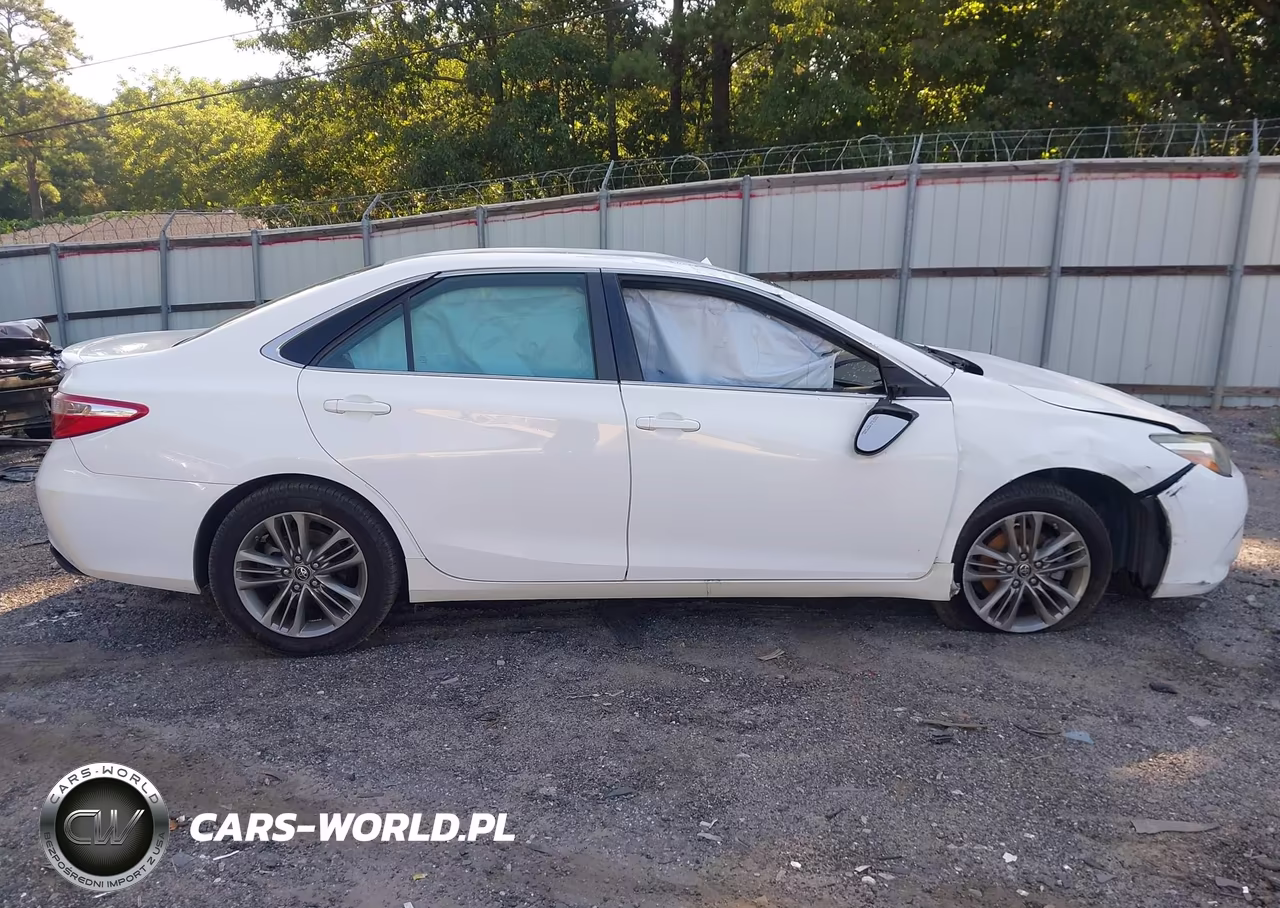 2015 Toyota Camry Se VIN:4T1BF1FK3FU919235 - 13