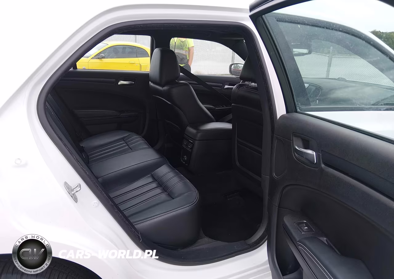 2014 Chrysler 300 300S VIN:2C3CCABT8EH297219 - 8