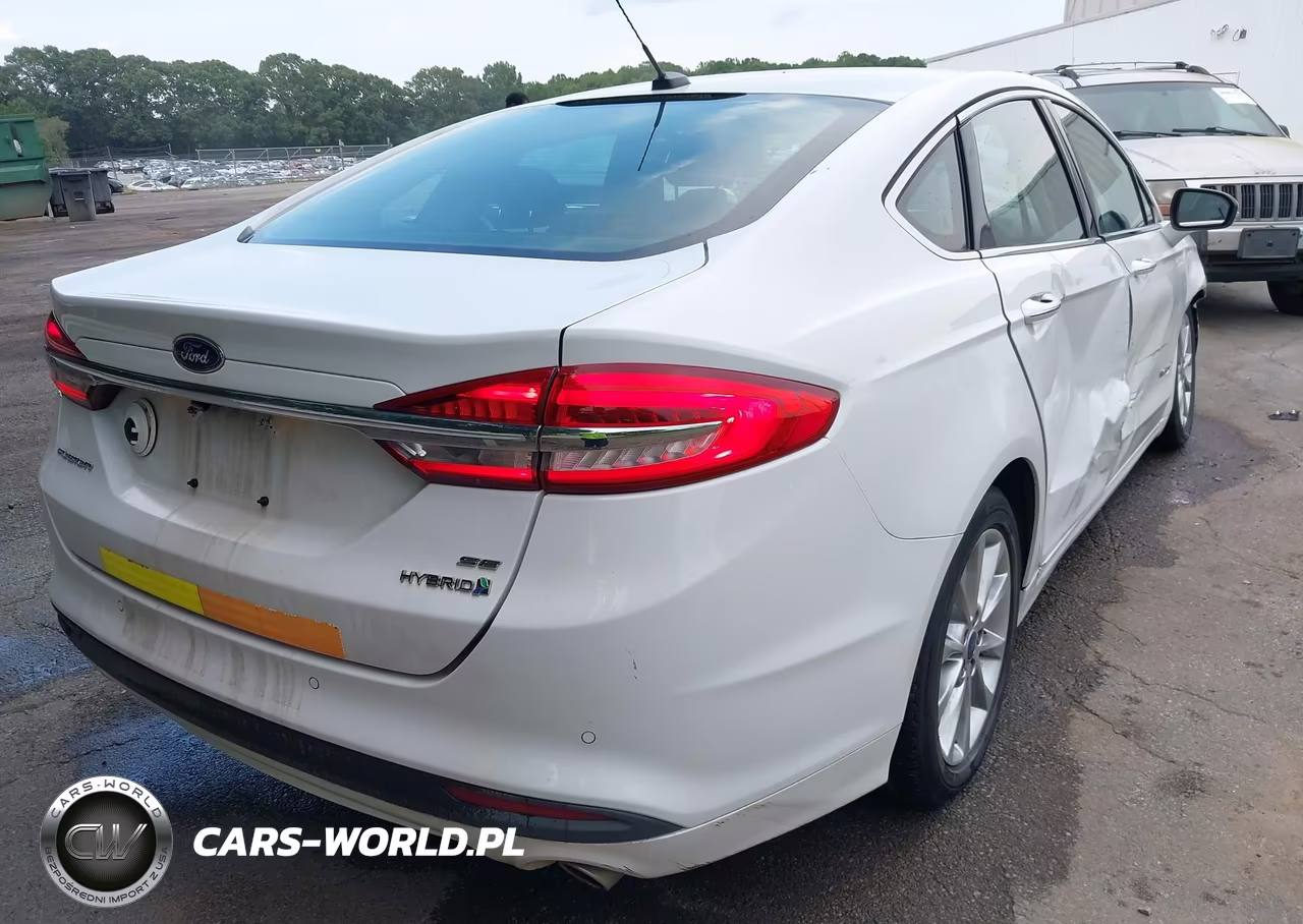 2017 Ford Fusion Hybrid Se VIN:3FA6P0LU3HR359588 - 4