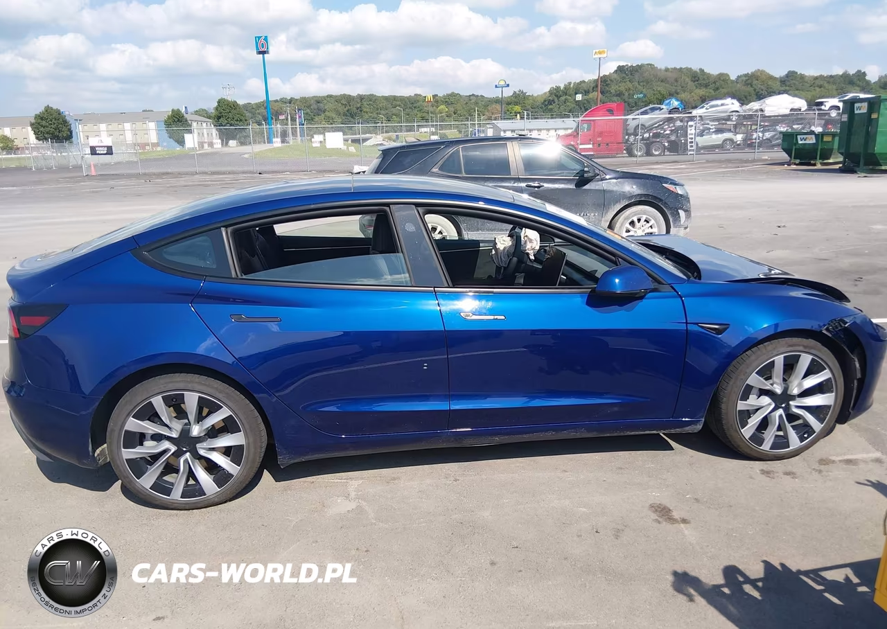 2025 Tesla Model 3 Long Range All-Wheel Drive VIN:5YJ3E1EB5SF964063 - 13