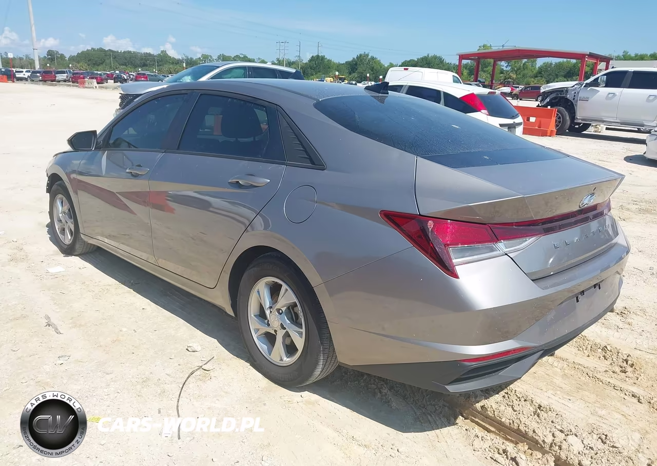 2022 Hyundai Elantra Se VIN:KMHLL4AG9NU245186 - 3