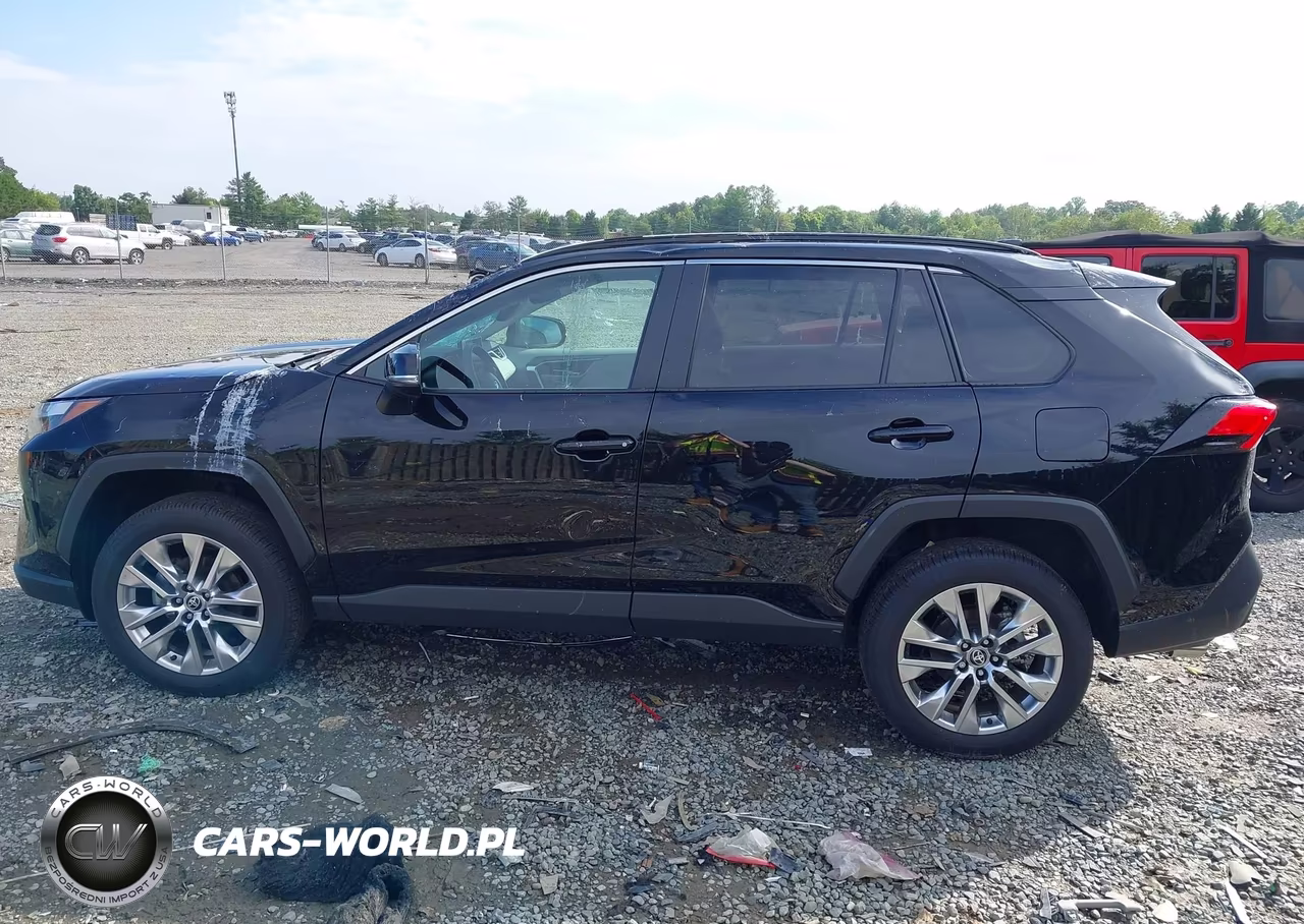 2025 Toyota Rav4 Xle Premium VIN:2T3A1RFV9SW534170 - 14