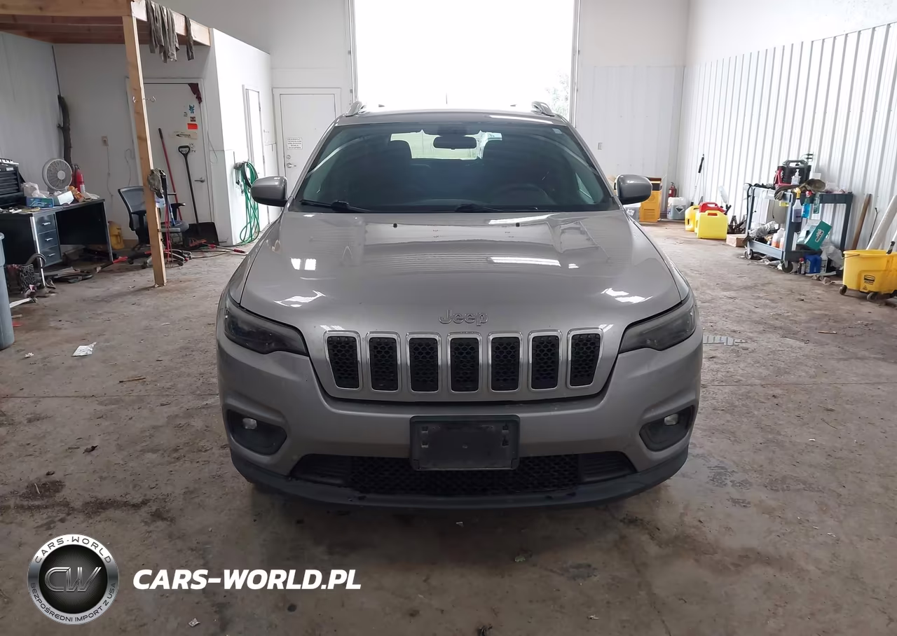 2019 Jeep Cherokee Latitude 4X4 VIN:1C4PJMCBXKD440450 - 12