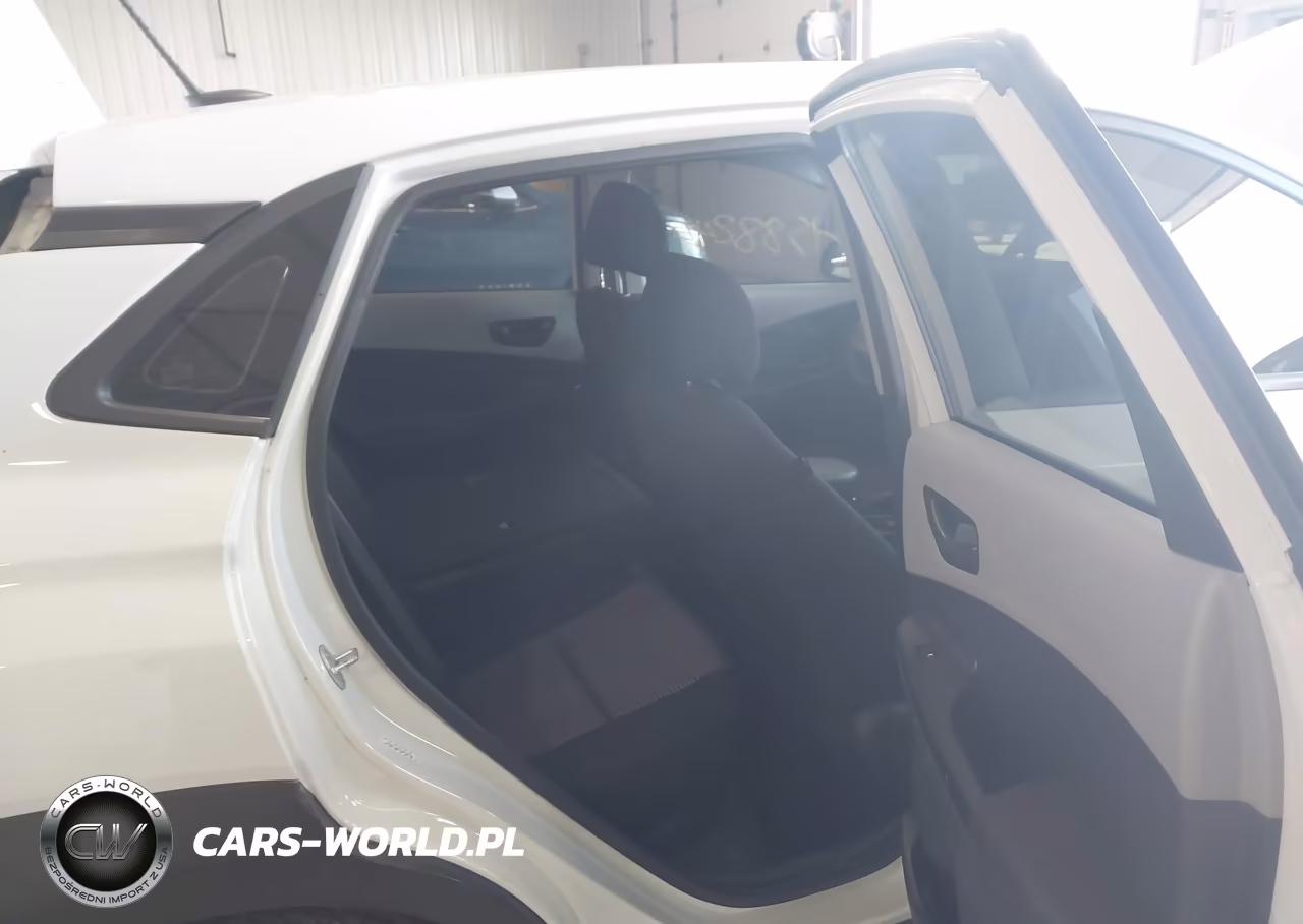 2021 Hyundai Kona Se VIN:KM8K12AAXMU613164 - 8