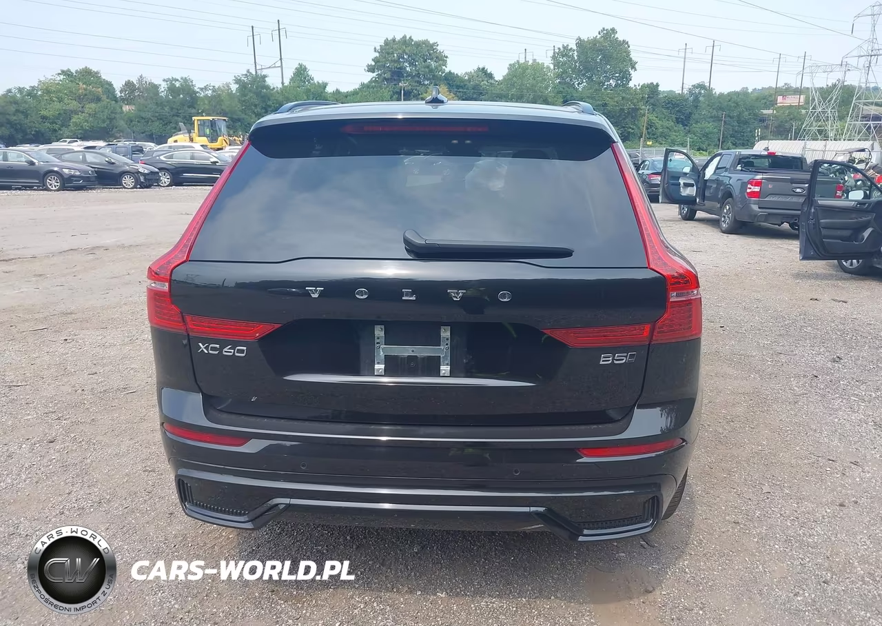2025 Volvo Xc60 B5 Core VIN:YV4M12RJ8S1166458 - 16