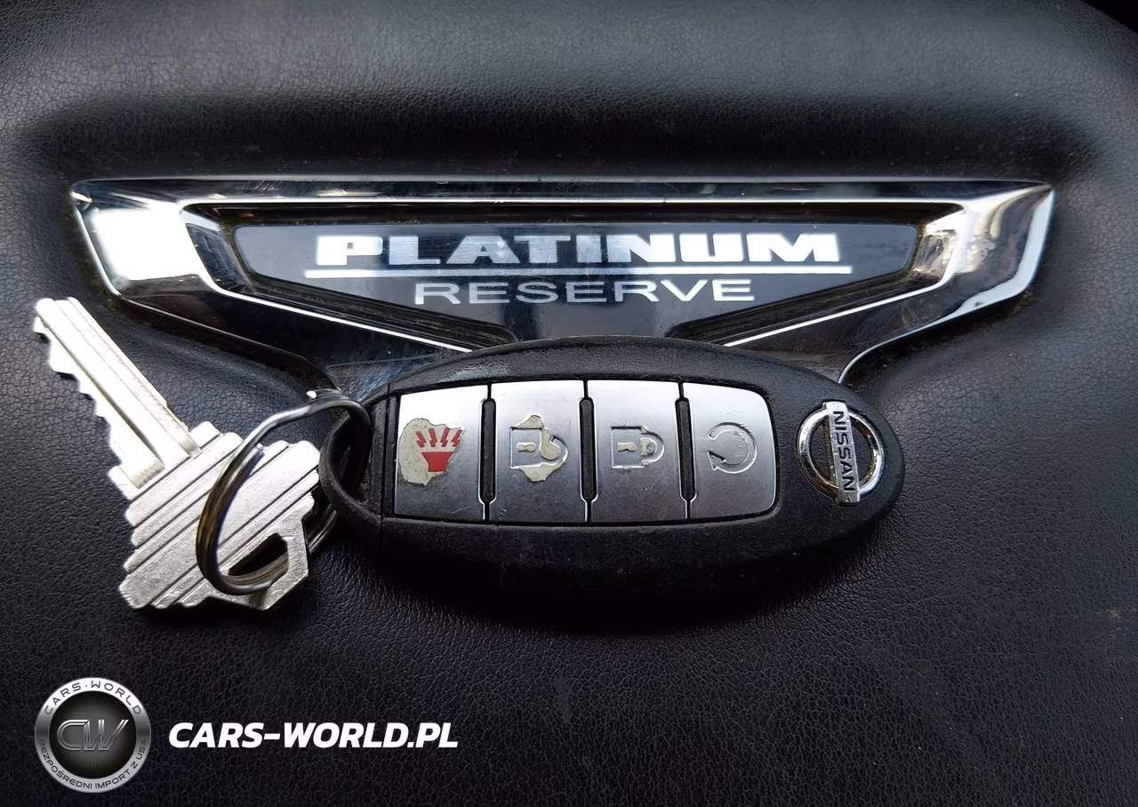 2018 Nissan Titan Platinum Reserve VIN:1N6AA1E53JN505401 - 11